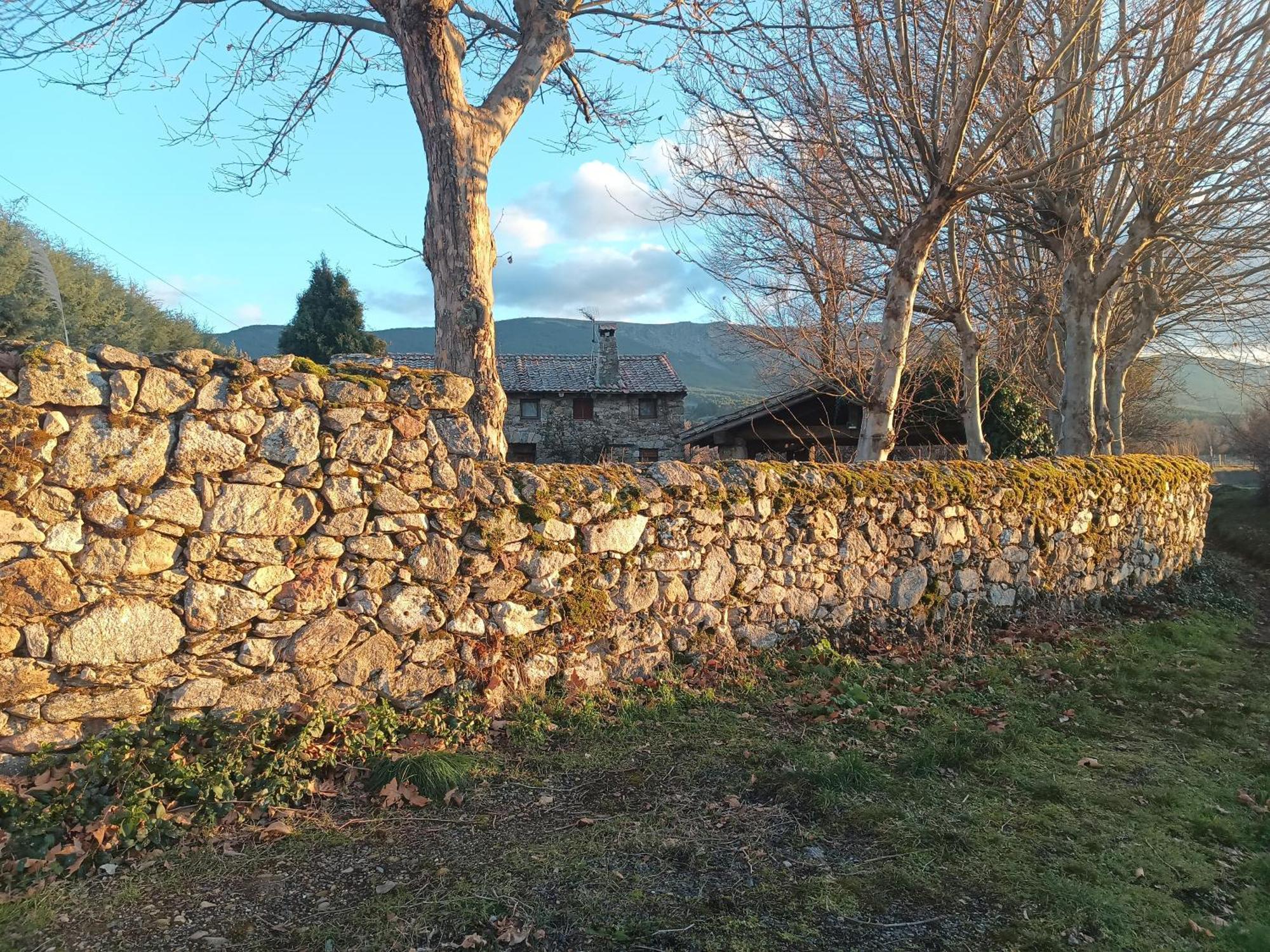 La Cerca De La Mata, Decerca Villa Arcones Exterior photo